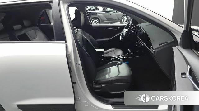 Kia Di Ol Nu Niro id 4763743 из Кореи 18