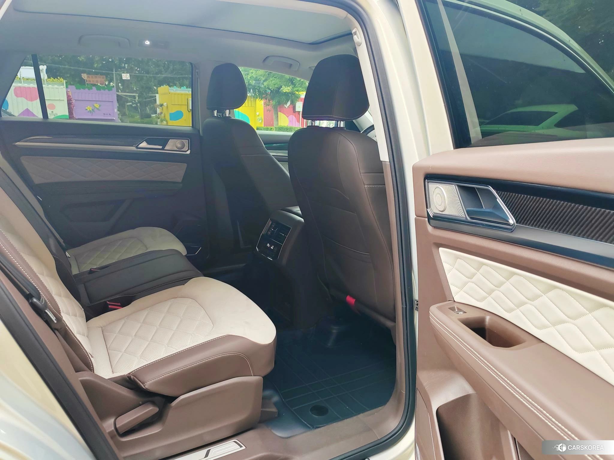 Volkswagen Tourang id 4461691 из Китая 18