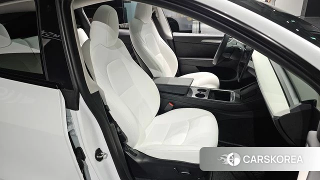 Tesla Model Y id 4863290 из Кореи 18