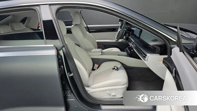 Hyundai Grandeur Hybrid (GN7) id 4500359 из Кореи 18