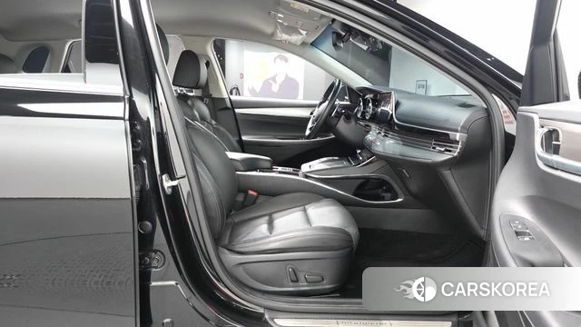 Hyundai The New Grandeur IG id 4382737 из Кореи 18