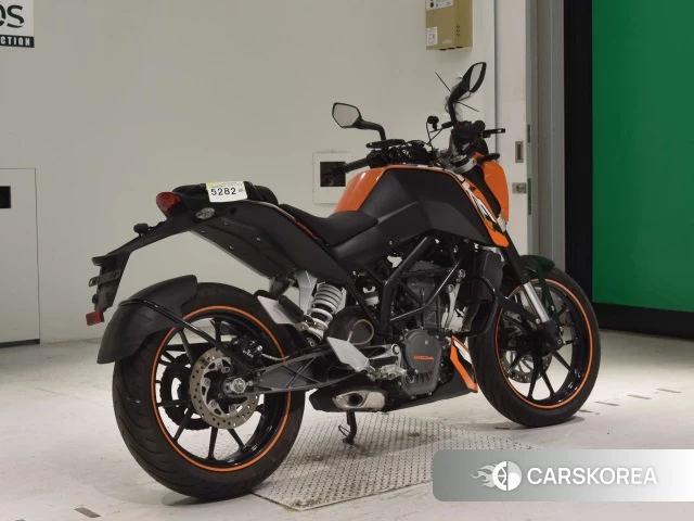 Проданный KTM 200 DUKE 2013 из Японии, фото 2