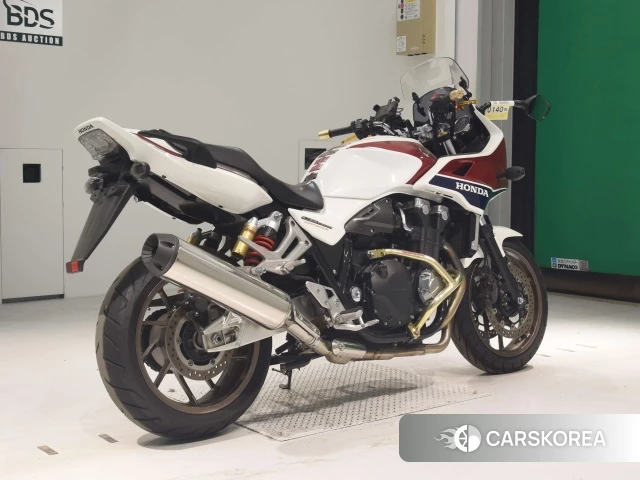 Проданный Honda CB1300SF BOLDOR ABS 2016 из Японии, фото 2