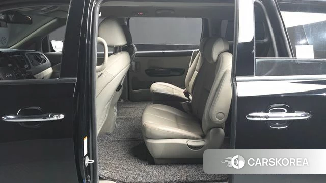 Kia The New Carnival id 4491146 из Кореи 18