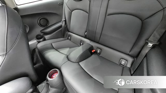 Mini Cooper id 4496652 из Кореи 18