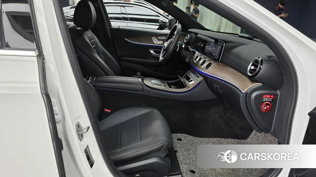 Mercedes-Benz E-Class W213 id 4682924 из Кореи 18