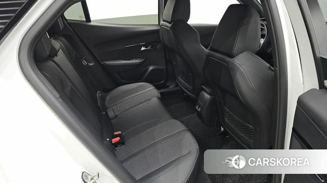 Peugeot e-2008 second generation id 4443001 из Кореи 18