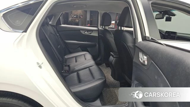 Kia Come New K3 id 4345286 из Кореи 18