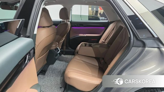 Hyundai Grandeur Hybrid (GN7) id 4456335 из Кореи 18