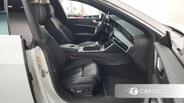 Audi A7 (4K) id 4424242 из Кореи 18