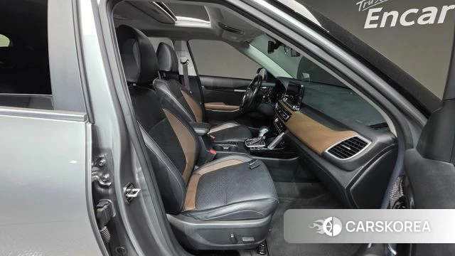 Kia Seltos id 4794462 из Кореи 18