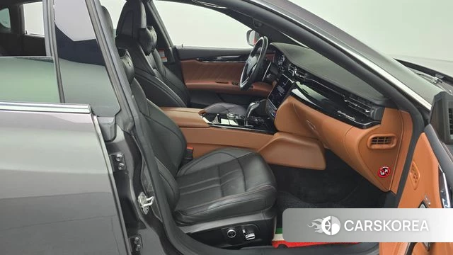 Maserati Quattroporte id 4768708 из Кореи 18