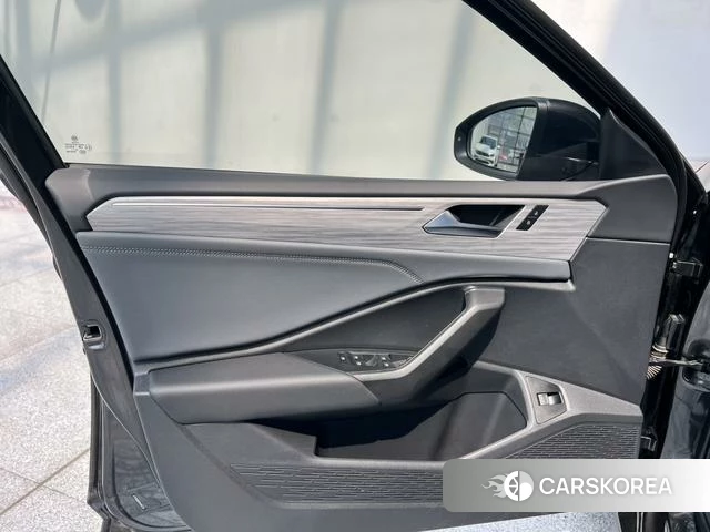 Volkswagen Sagitar id 4271314 из Китая 18