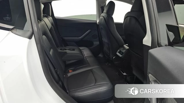 Tesla Model Y id 4773710 из Кореи 18