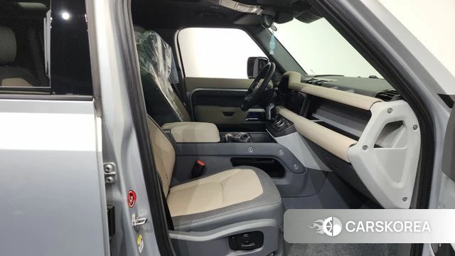Land Rover Defender (L663) id 4281278 из Кореи 18