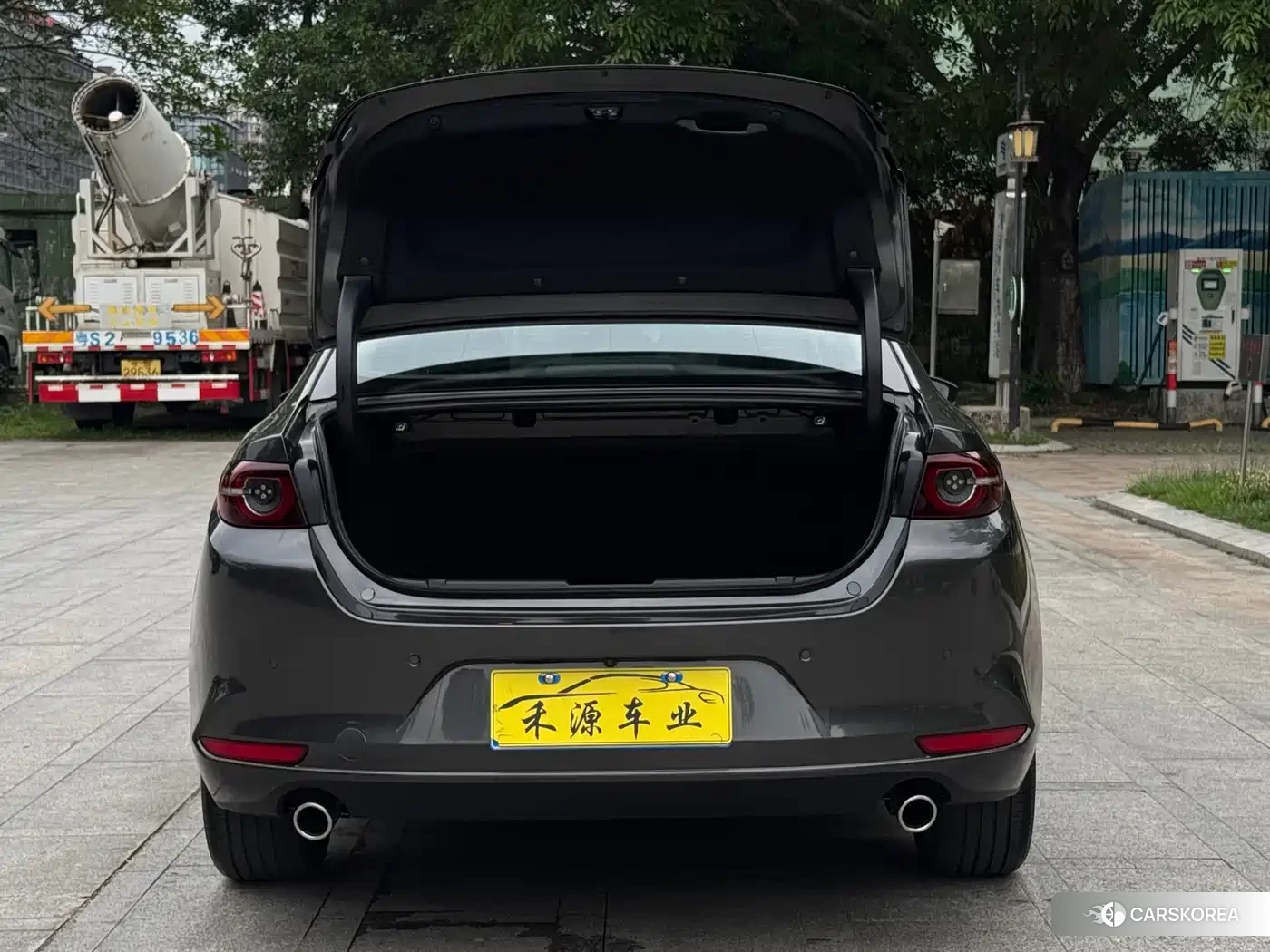 Mazda 3 id 4664619 из Китая 18