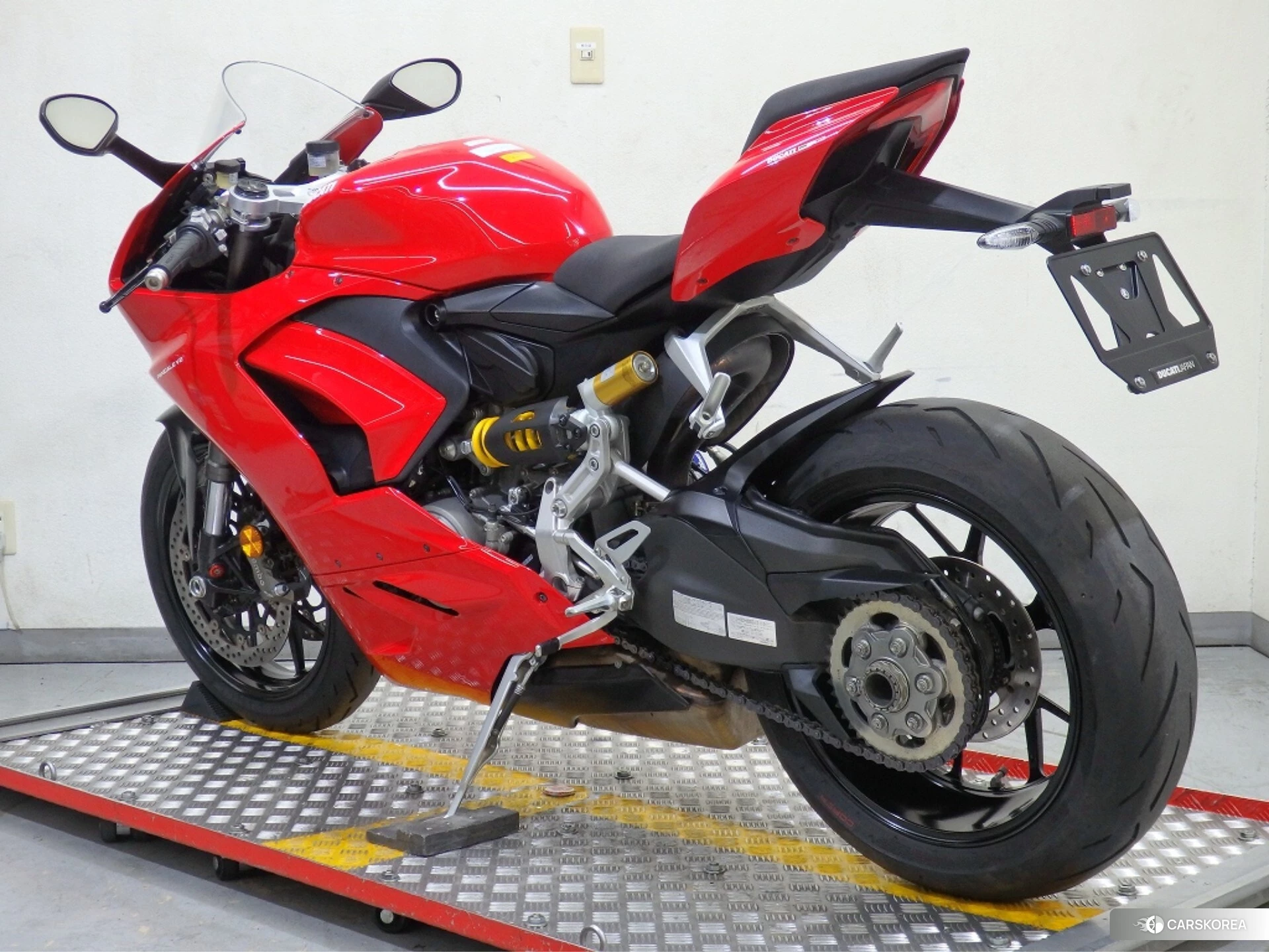 Ducati PANIGALE V2 id 3952001 из Японии 18