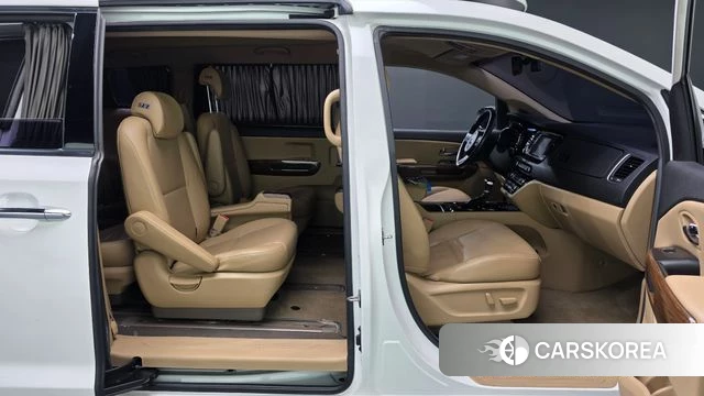 Kia All New Carnival id 4776413 из Кореи 18