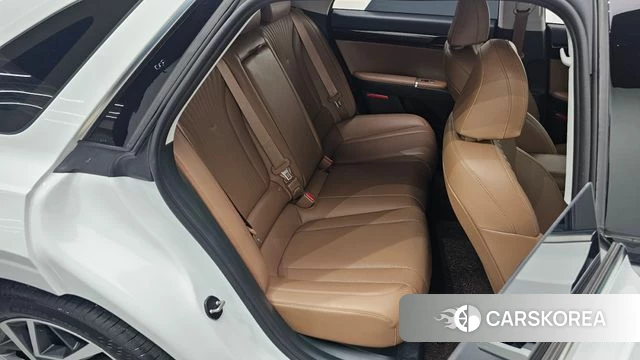Hyundai Grandeur (GN7) id 4499859 из Кореи 18