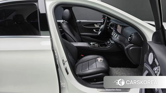Mercedes-Benz E-Class W213 id 4651771 из Кореи 18