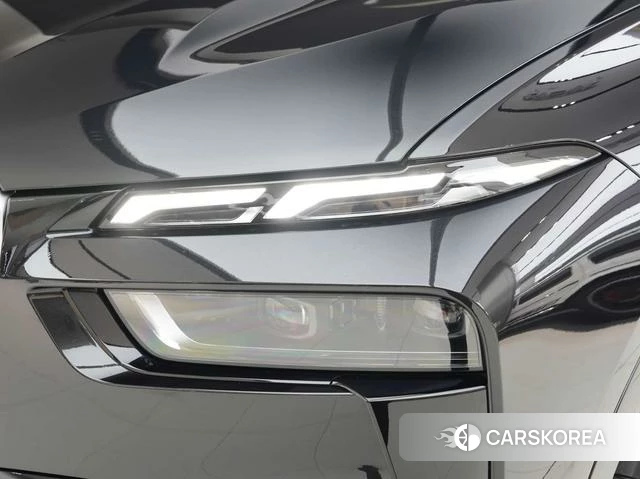 BMW X7 id 4273549 из Китая 18