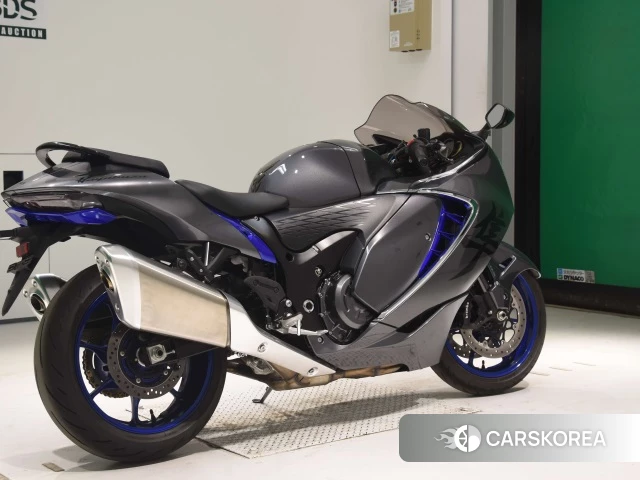 Проданный Suzuki GSX1300R HAYABUSA 2022 из Японии