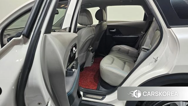 Kia Niro EV id 4667703 из Кореи 18