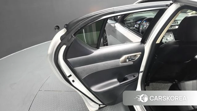 Lexus CT200h id 4502557 из Кореи 18