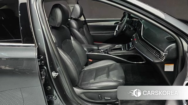 Hyundai The New Grandeur IG Hybrid id 4282848 из Кореи 18