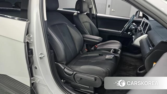Hyundai Ionic 5 id 4697752 из Кореи 18