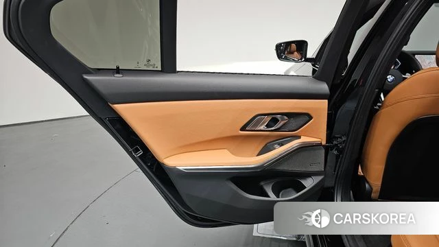 BMW 3 Series (G20) id 4767339 из Кореи 18