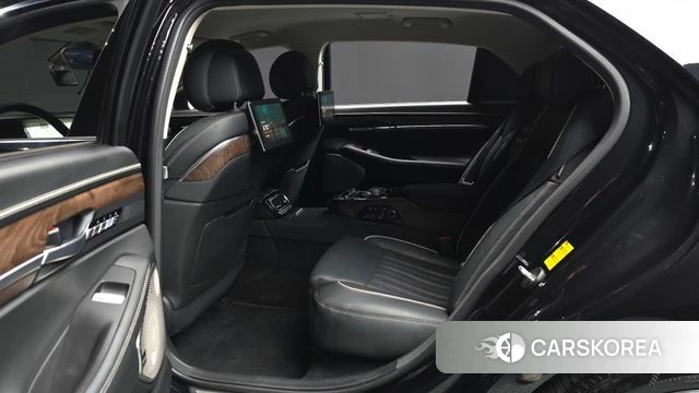 Genesis G90 id 4785389 из Кореи 18