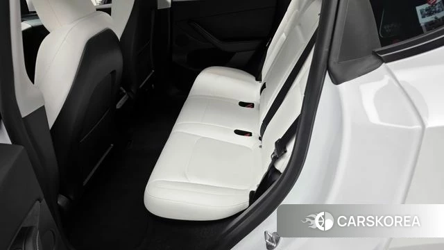 Tesla Model Y id 4474768 из Кореи 18