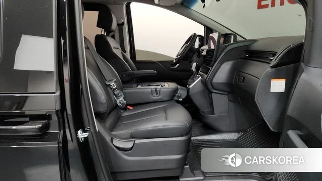 Hyundai Staria id 4456008 из Кореи 18