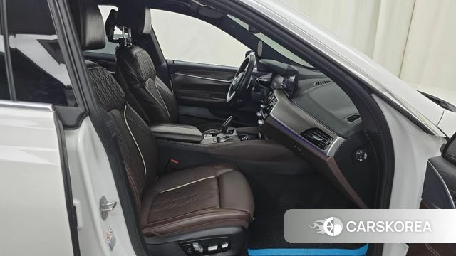 BMW 6 Series GT (G32) id 4530003 из Кореи 18