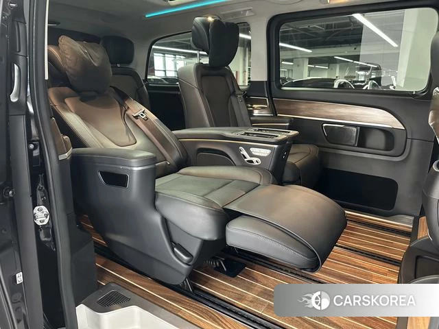Mercedes-Benz V-class id 4272705 из Китая 18