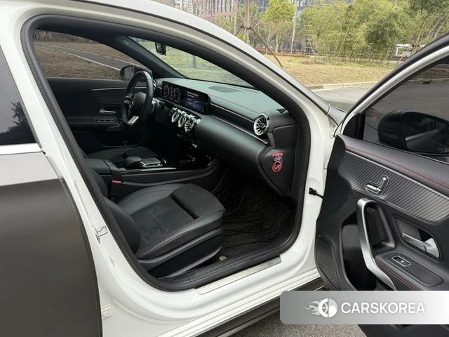 Mercedes-Benz Class A id 4240012 из Китая 18