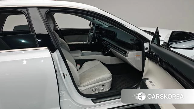 Hyundai Grandeur Hybrid (GN7) id 4422096 из Кореи 18
