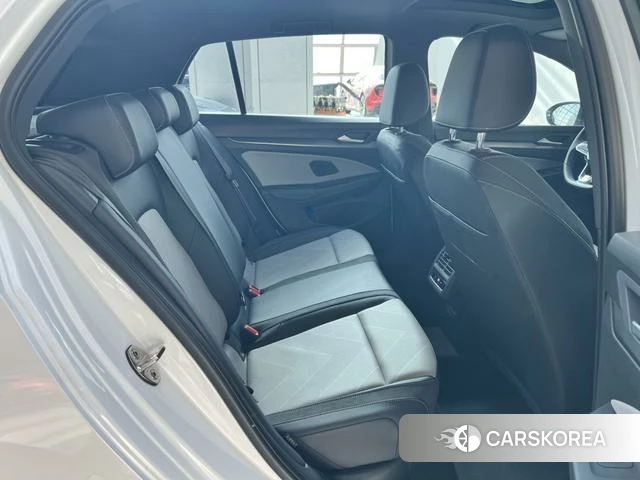 Volkswagen Golf id 4272132 из Китая 18