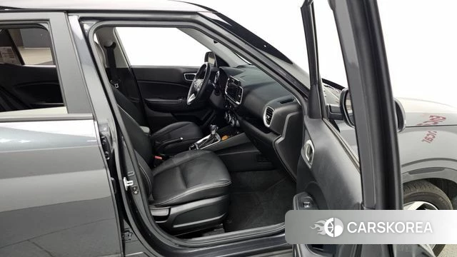Hyundai Venue id 4572880 из Кореи 18