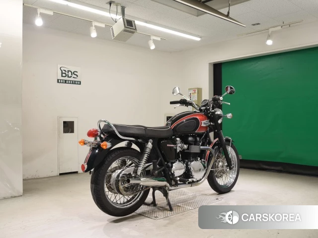 Проданный Triumph BONNEVILLE T100 2014 из Японии, фото 2