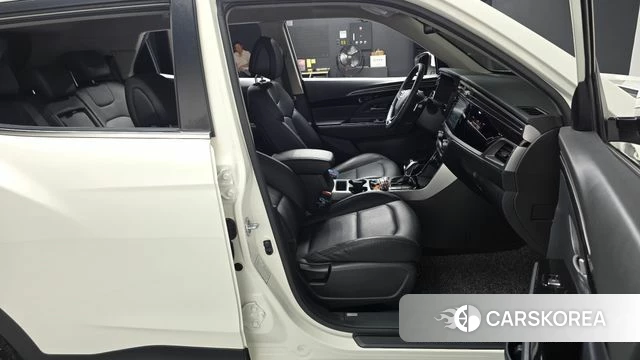 Ssangyong Beautiful Korando id 4662382 из Кореи 18