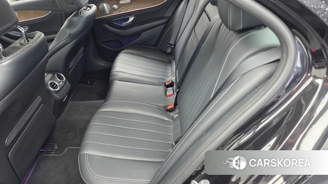 Mercedes-Benz E-Class W213 id 4751459 из Кореи 18