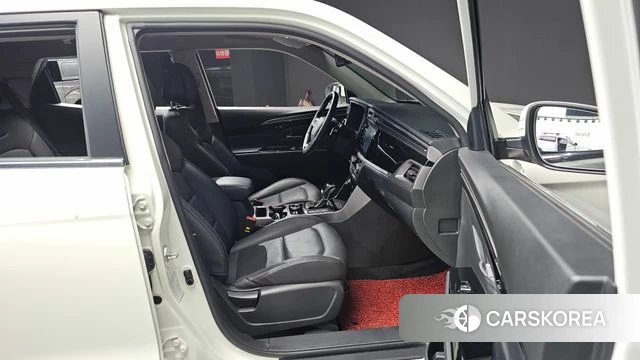Ssangyong Beautiful Korando id 4619285 из Кореи 18