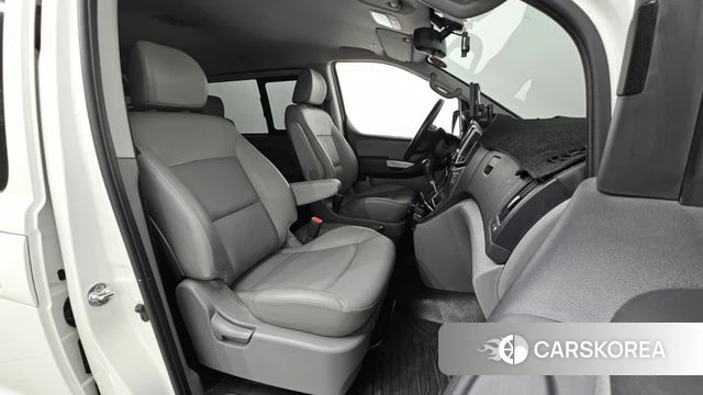 Hyundai The New Grand Starex id 4906730 из Кореи 18