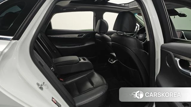 Hyundai The New Grandeur IG Hybrid id 4657133 из Кореи 18