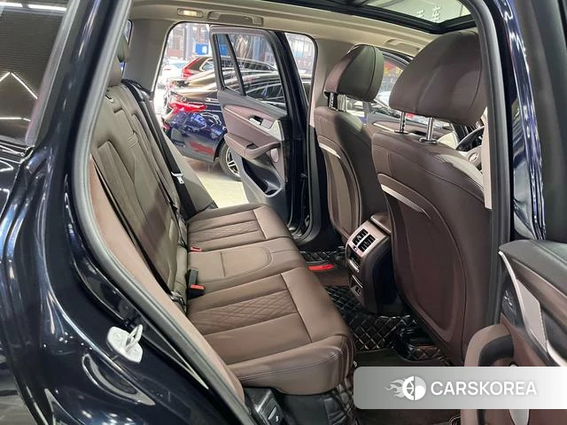BMW X3 id 4393481 из Китая 18