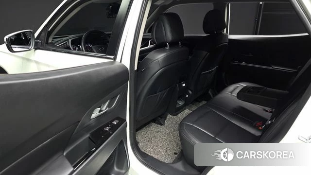 Ssangyong Beautiful Korando id 4388620 из Кореи 18