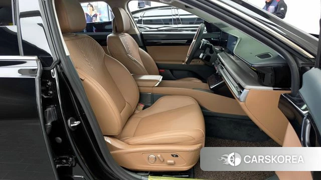 Hyundai Grandeur (GN7) id 4201352 из Кореи 18