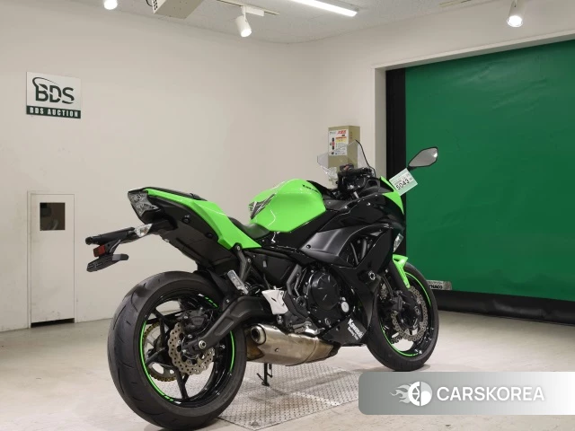 Проданный Kawasaki NINJA 650 ABS id 4164249 из Японии, фото 2